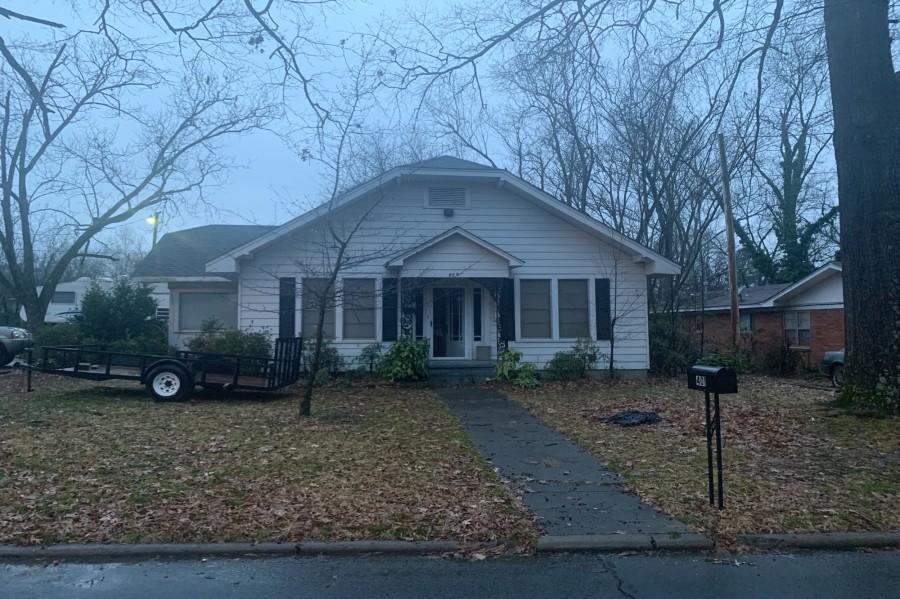 N Morrill St, Morrilton, AR 72110