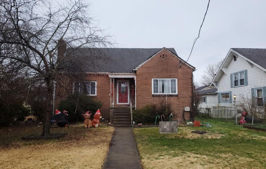 Holley St, Saint Albans, WV 25177
