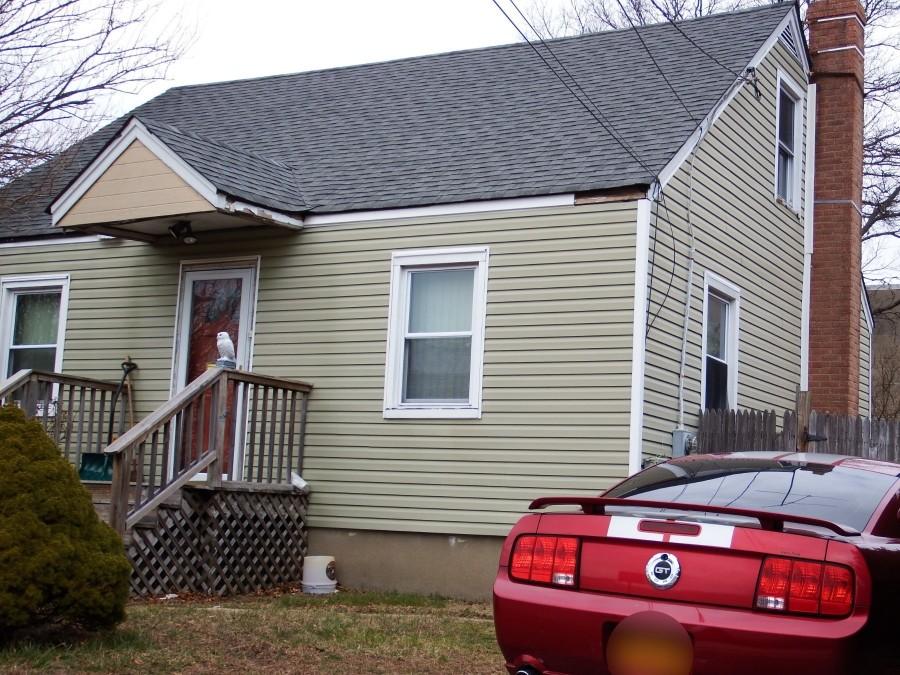 N Clinton Ave, Lindenhurst, NY 11757