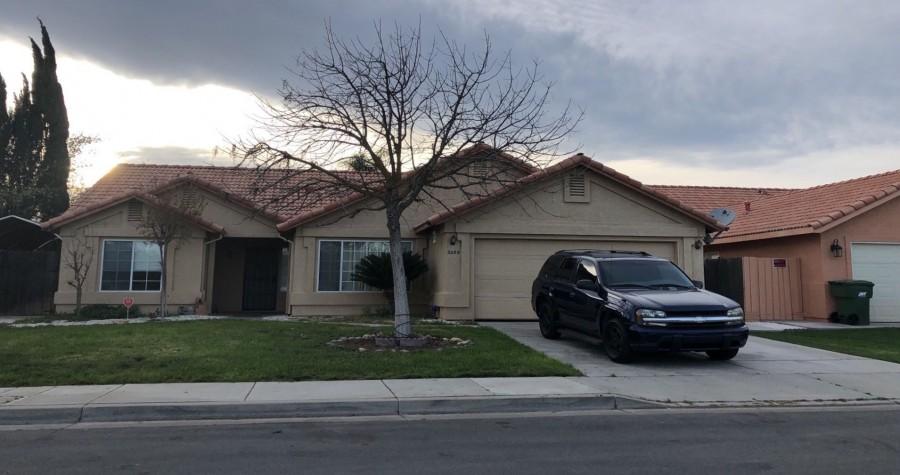Place Rd, Los Banos, CA 93635