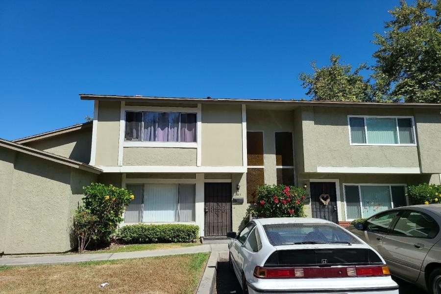 E Aroma Dr, West Covina, CA 91791