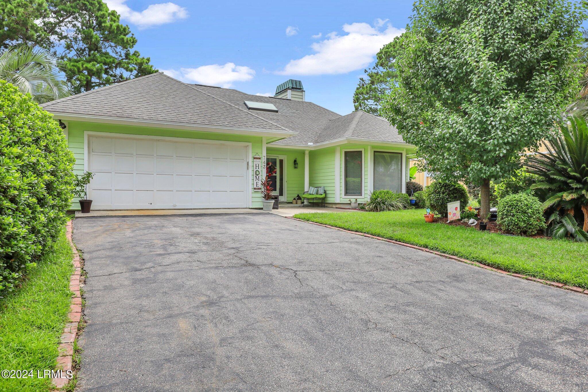 N Reeve Rd, Saint Helena Island, SC 29920