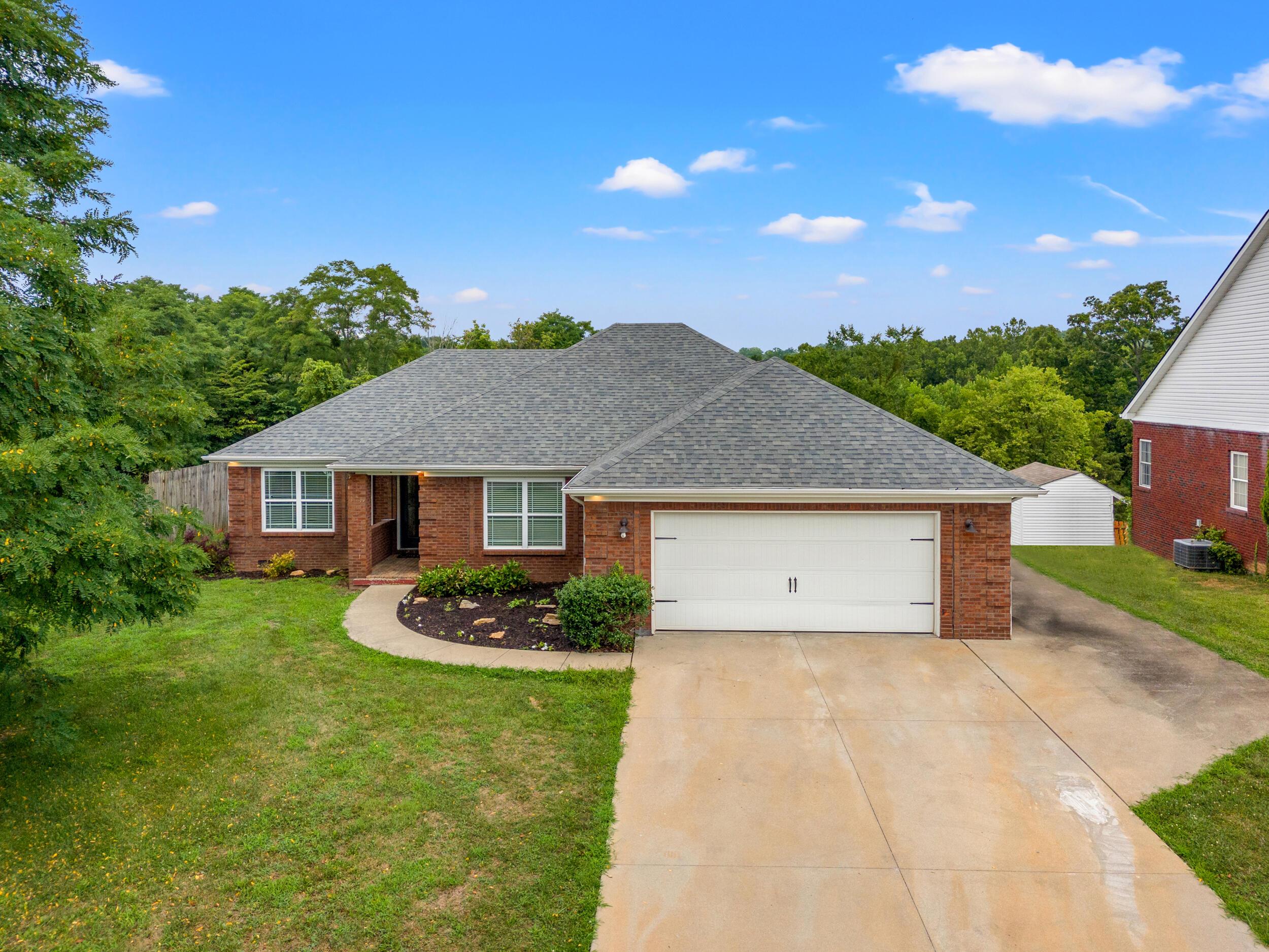 Lakeside Dr, Georgetown, KY 40324
