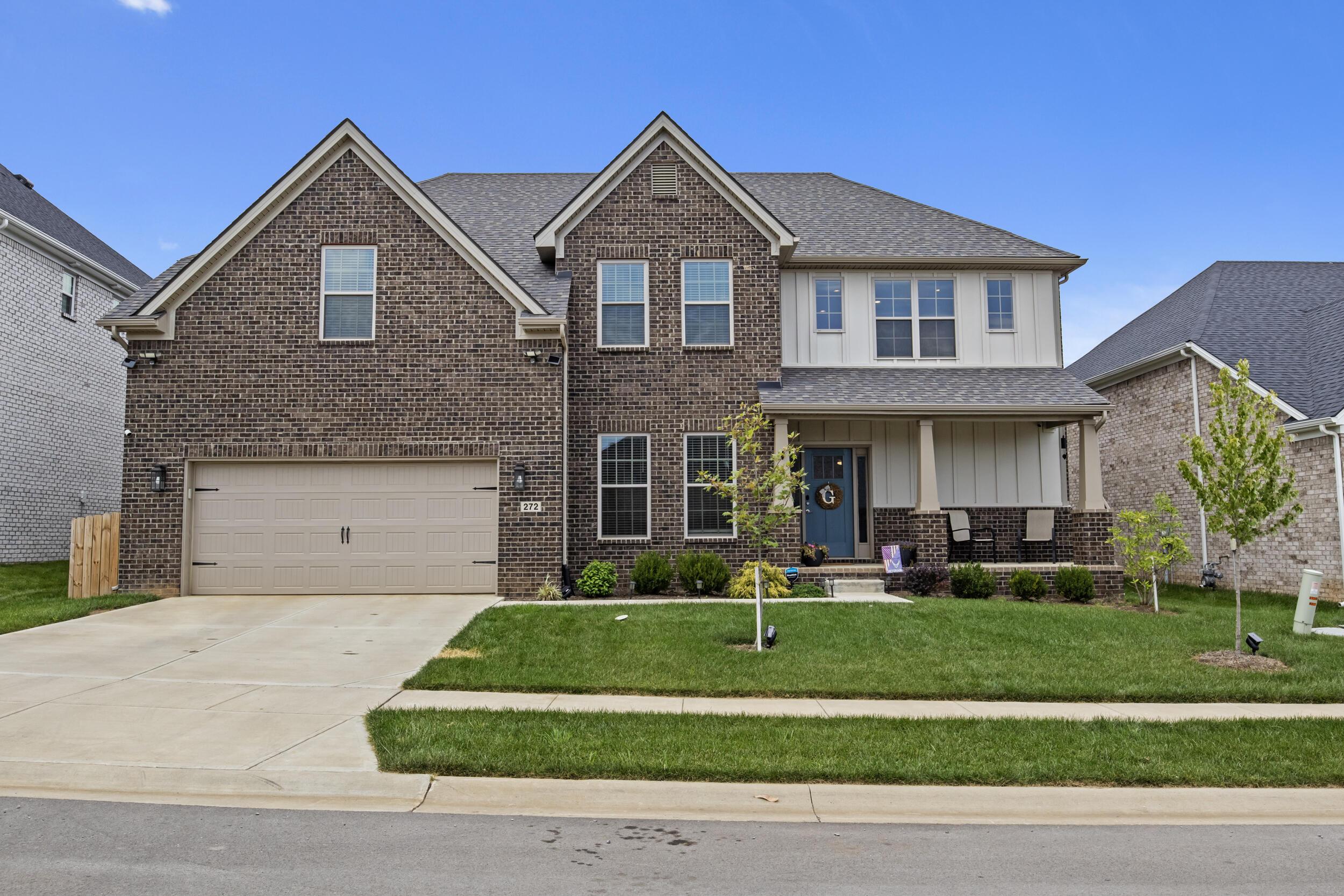Squires Cir, Lexington, KY 40515