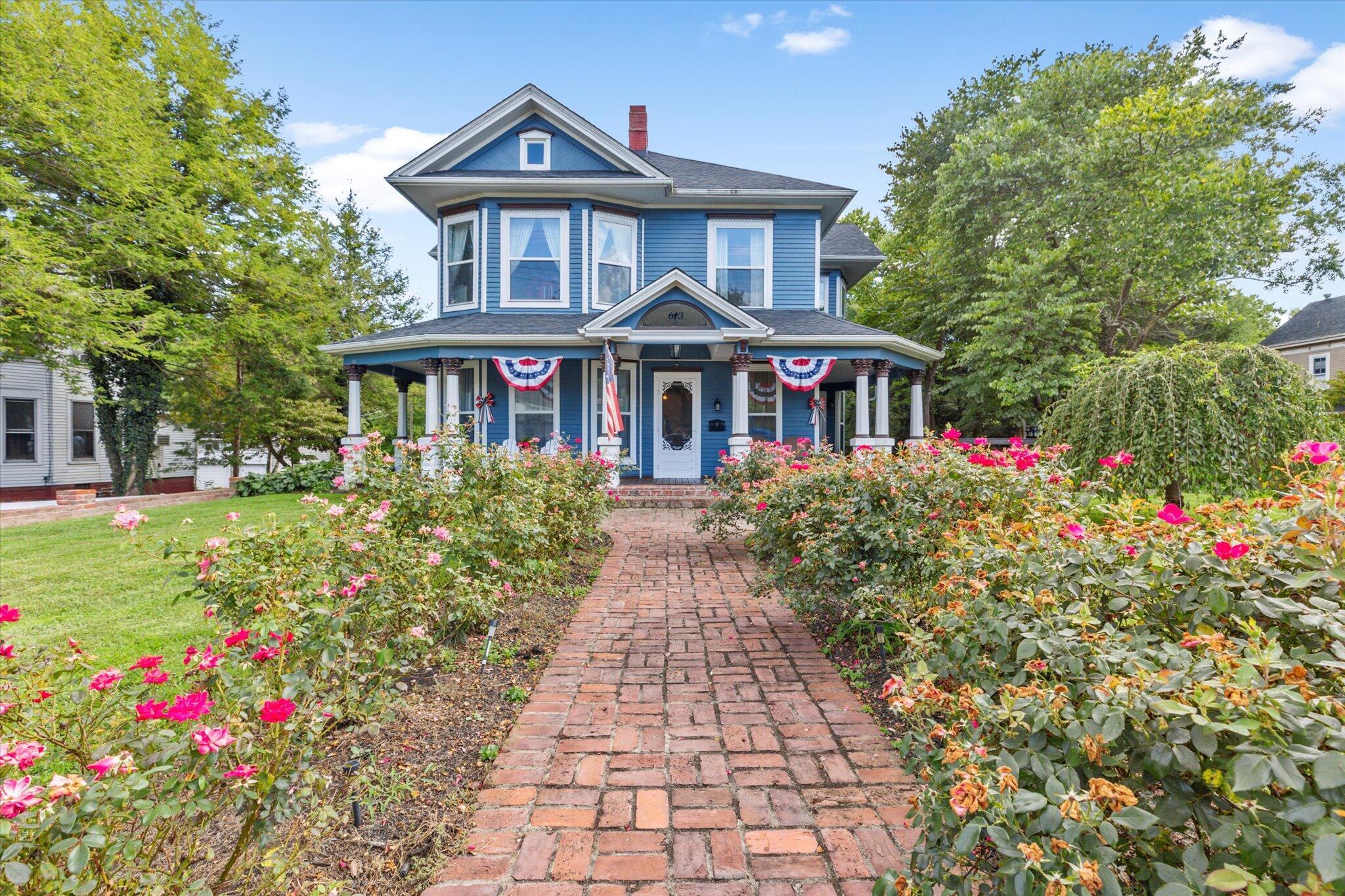 E Main St, Stanford, KY 40484