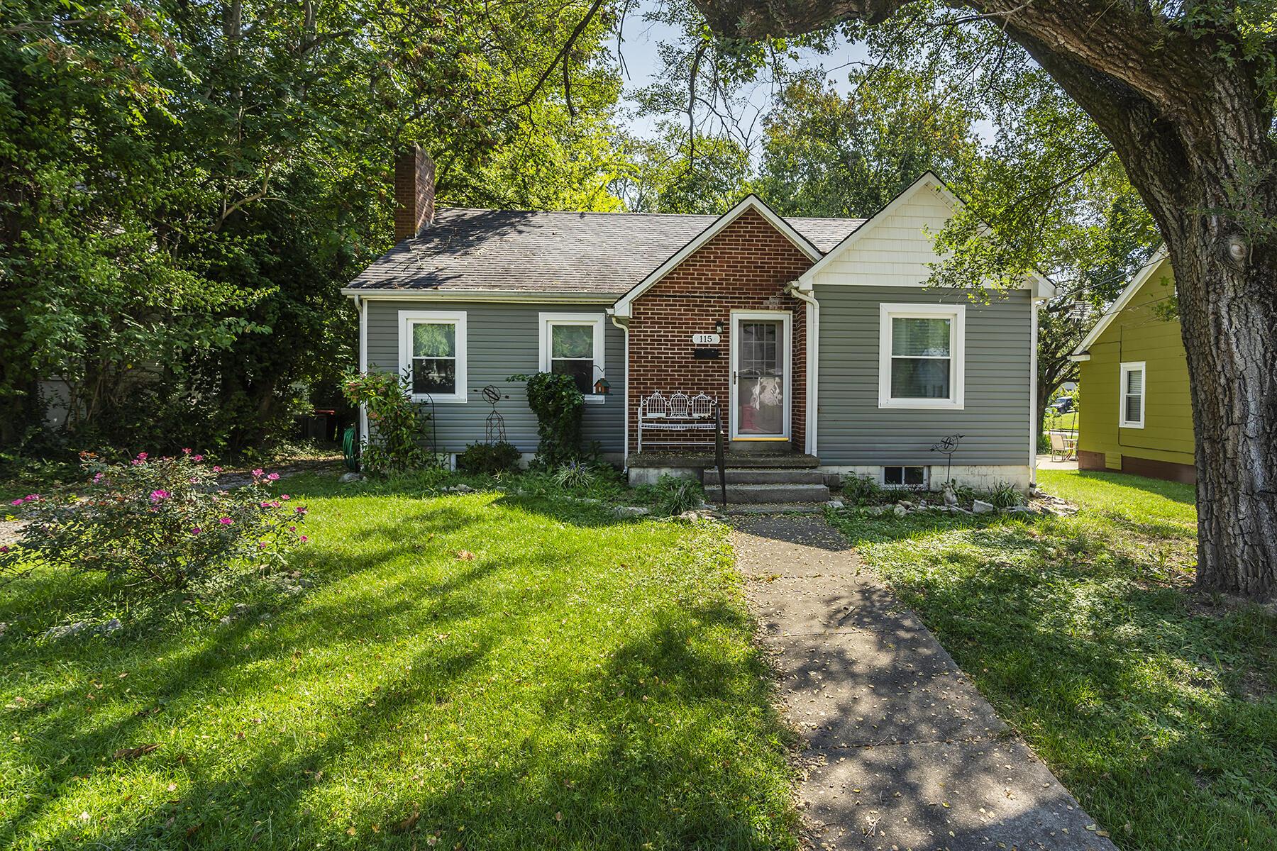Hanson St, Berea, KY 40403