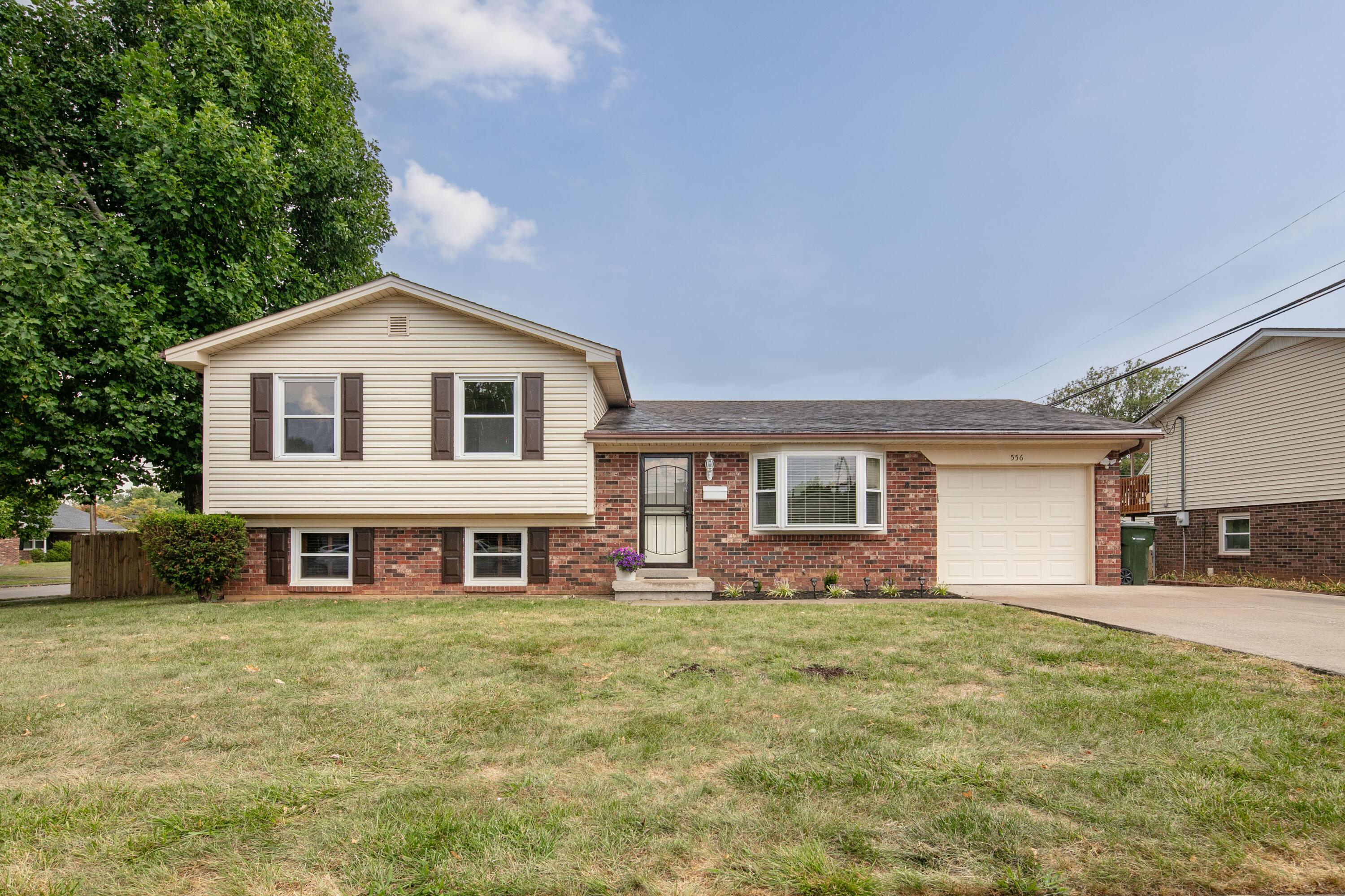 Severn Way, Lexington, KY 40503