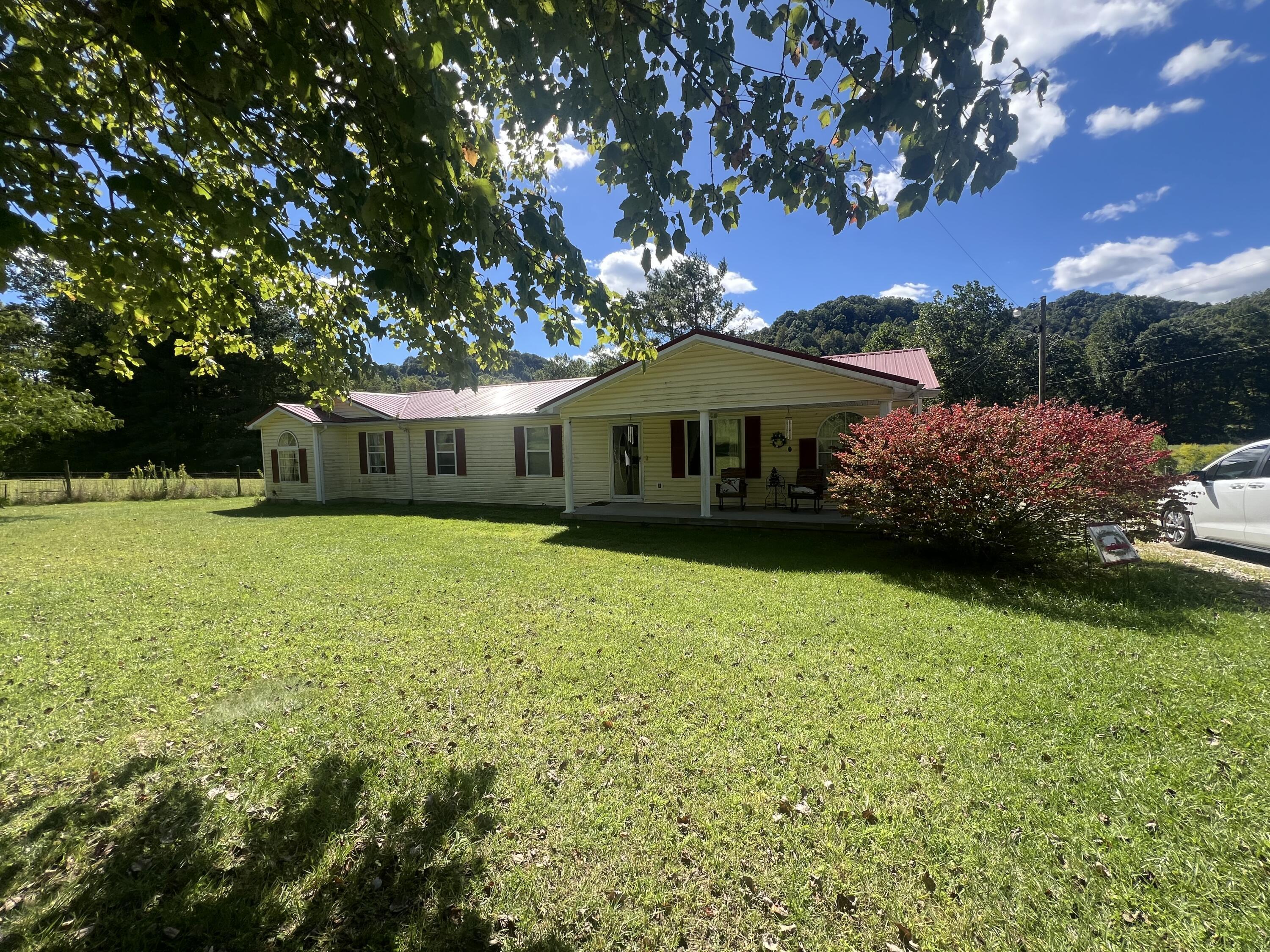 Cranston Rd, Morehead, KY 40351
