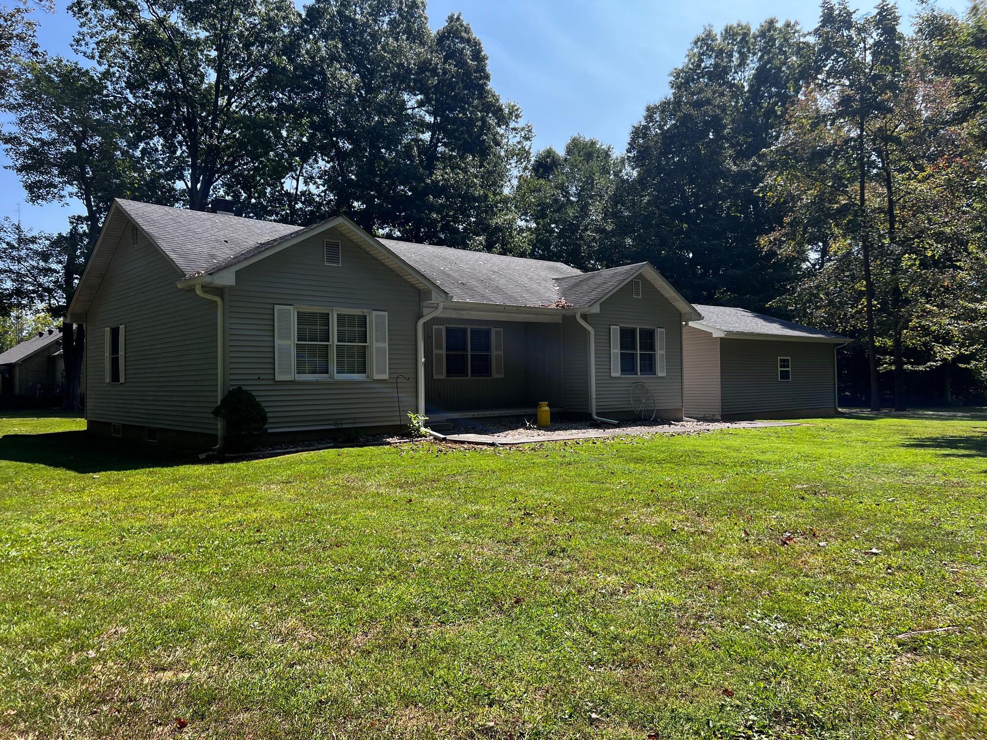 Pickett Ln, Jamestown, KY 42629