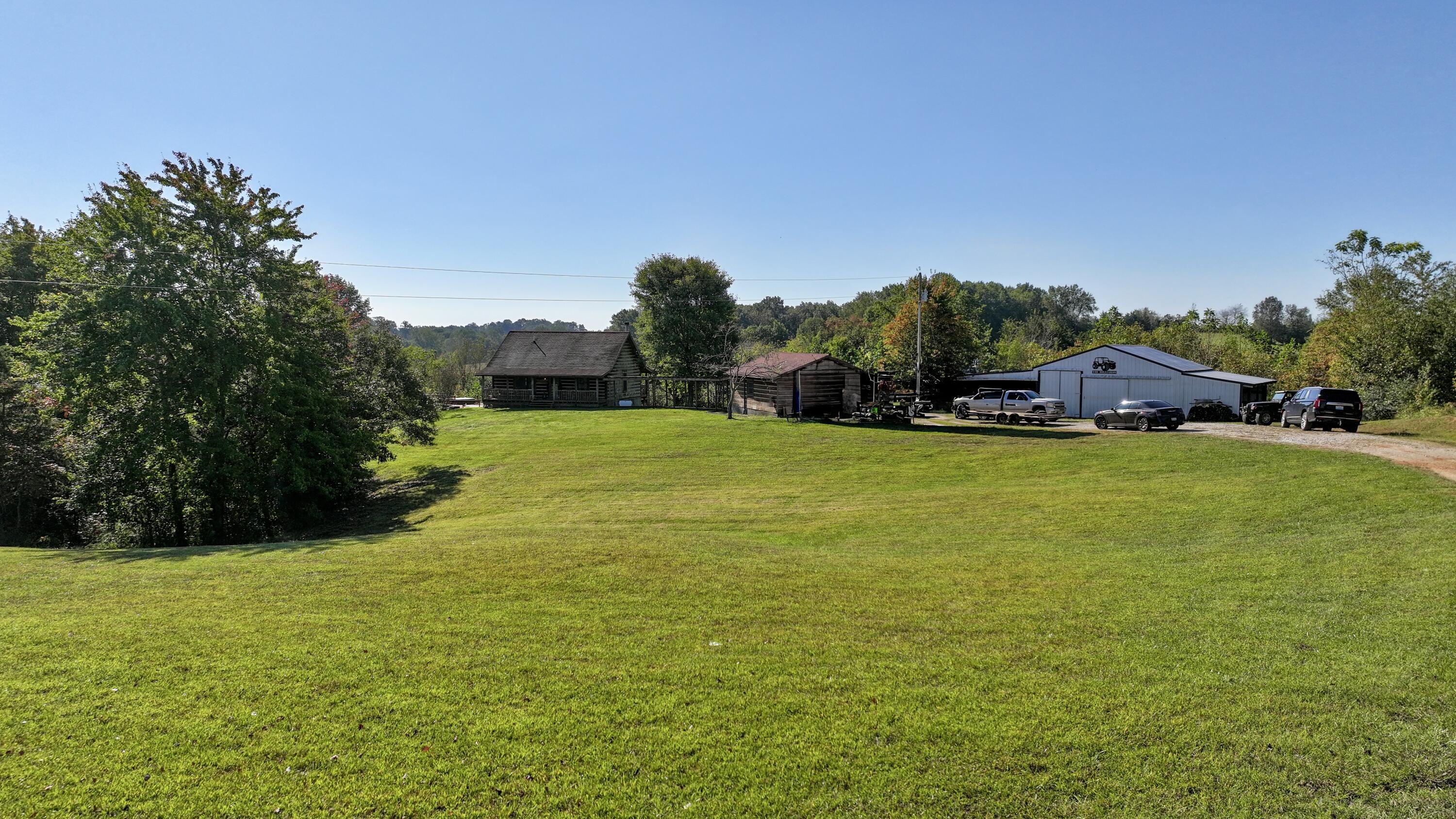 Jim Glover Rd, Glasgow, KY 42141