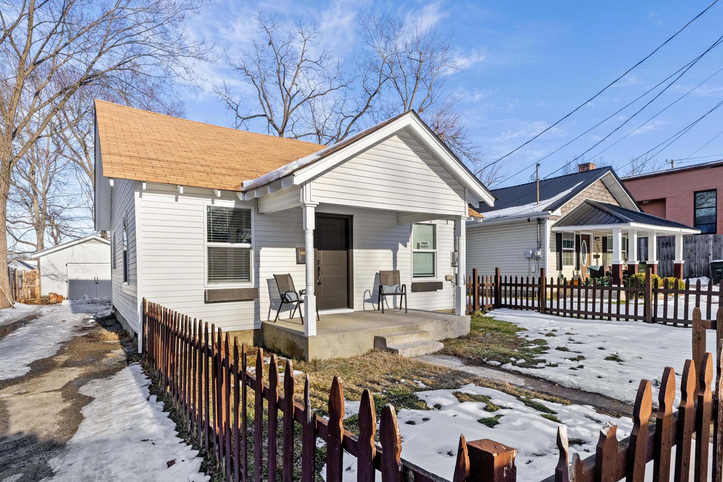 Hazel Ave, Lexington, KY 40502