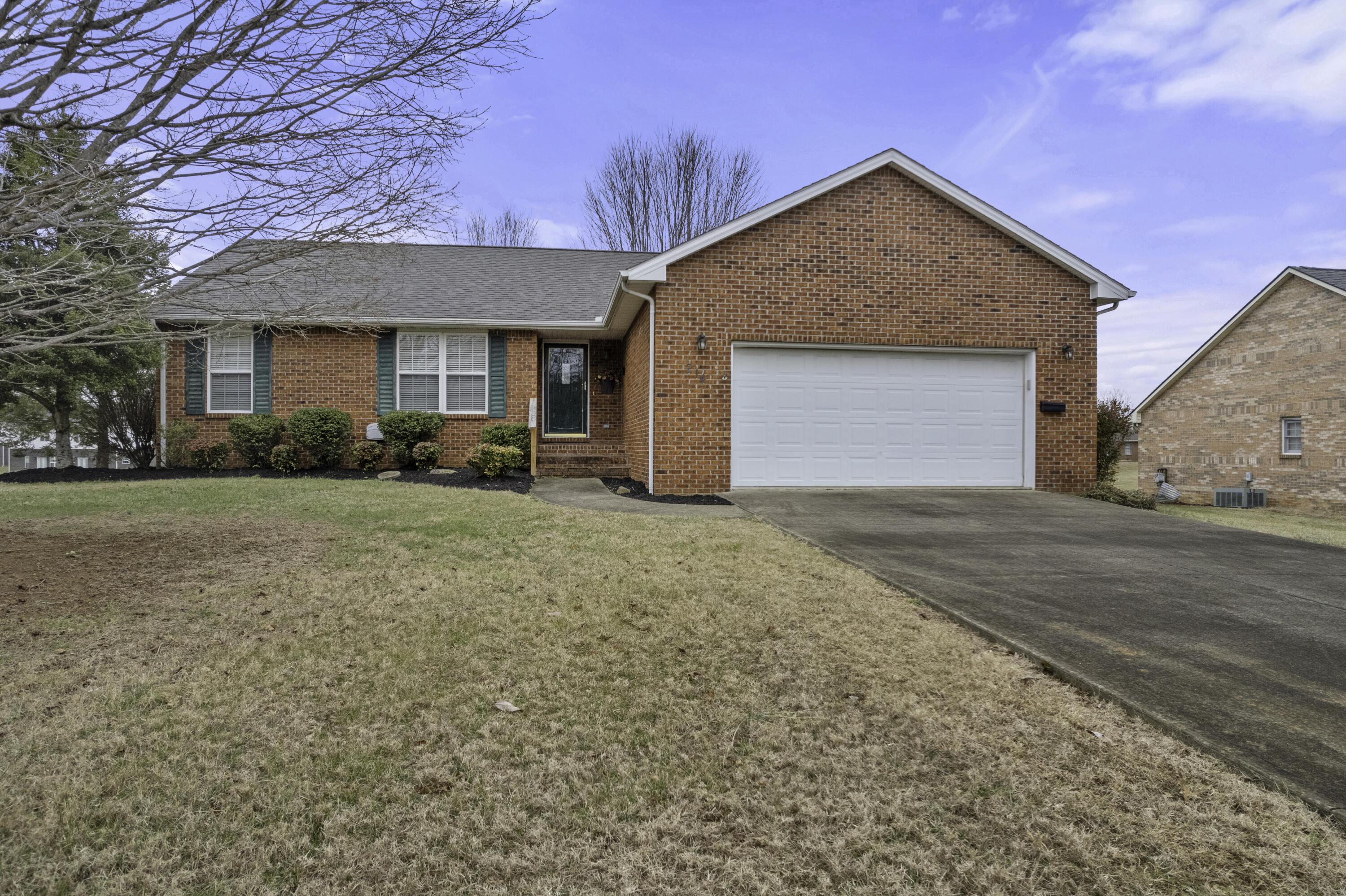 Shadow Hill Dr, Somerset, KY 42501