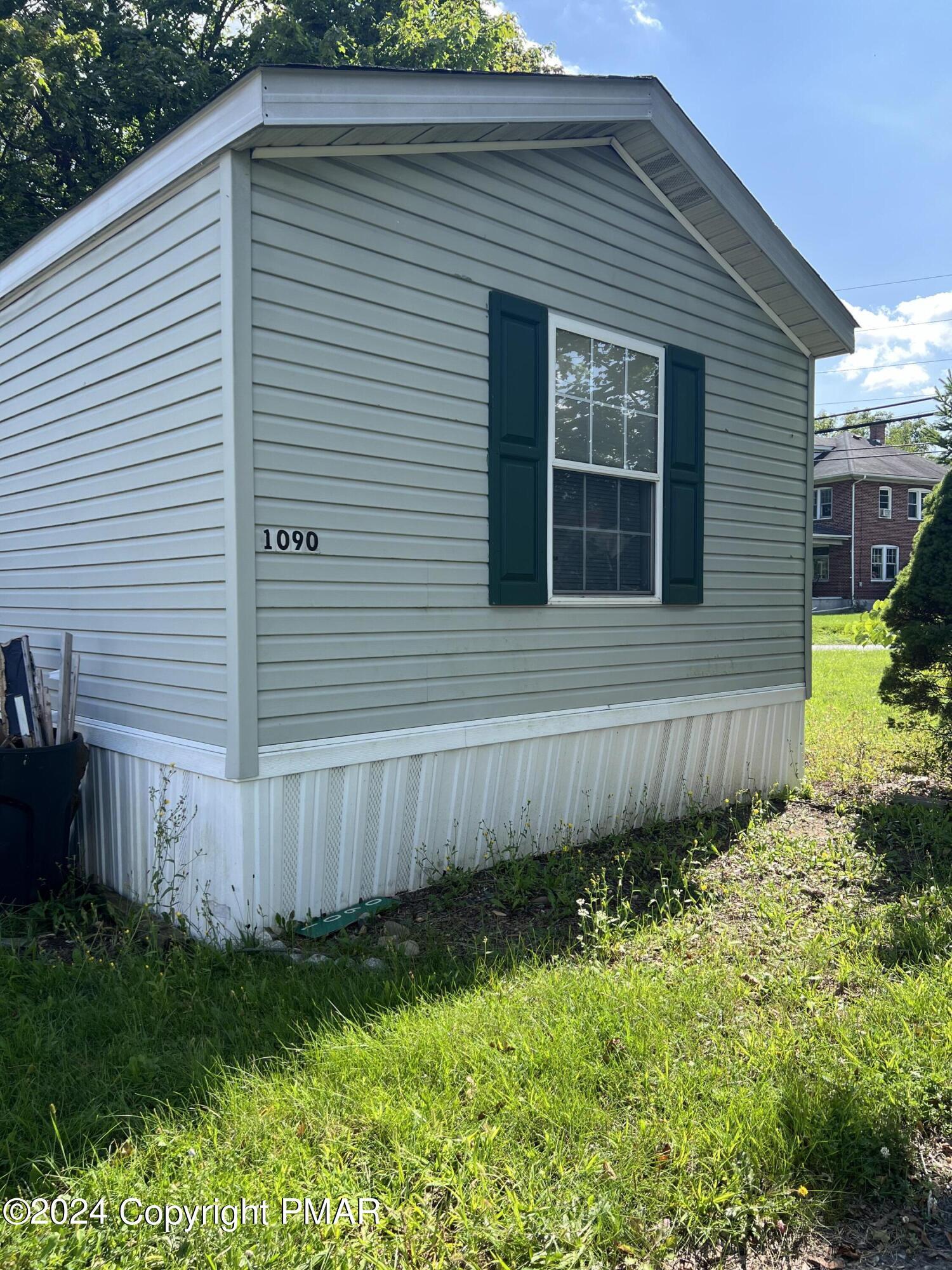 Aspen St, Laurys Station, PA 18059