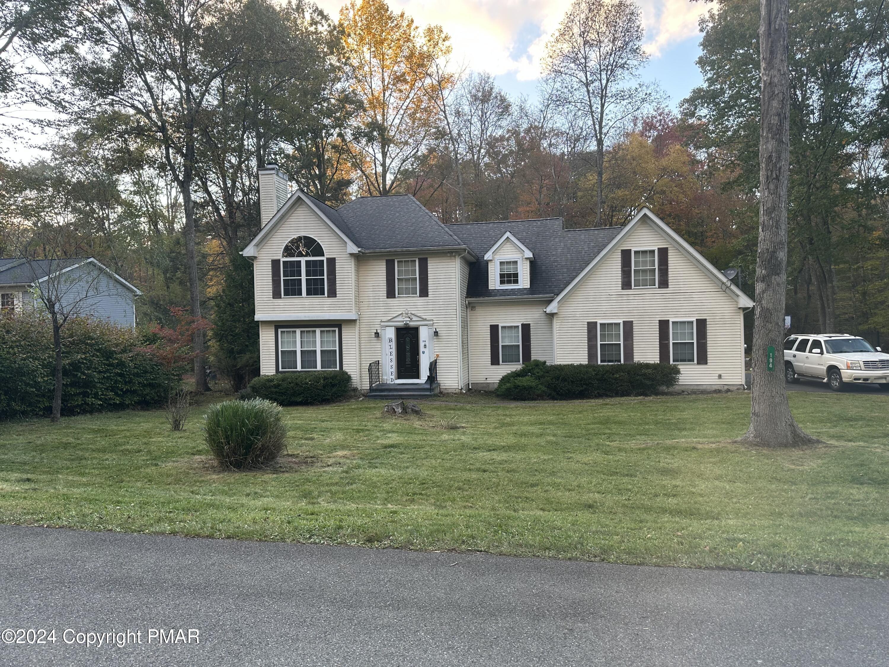 White Pine Trl, East Stroudsburg, PA 18301