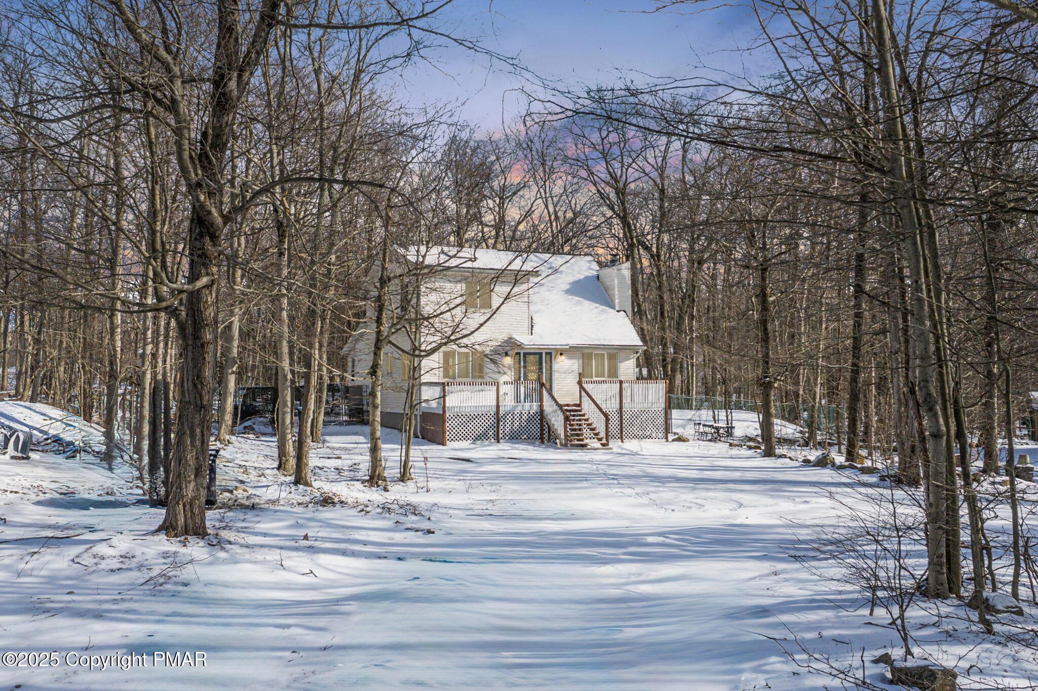 Cherry Dr, Tobyhanna, PA 18466