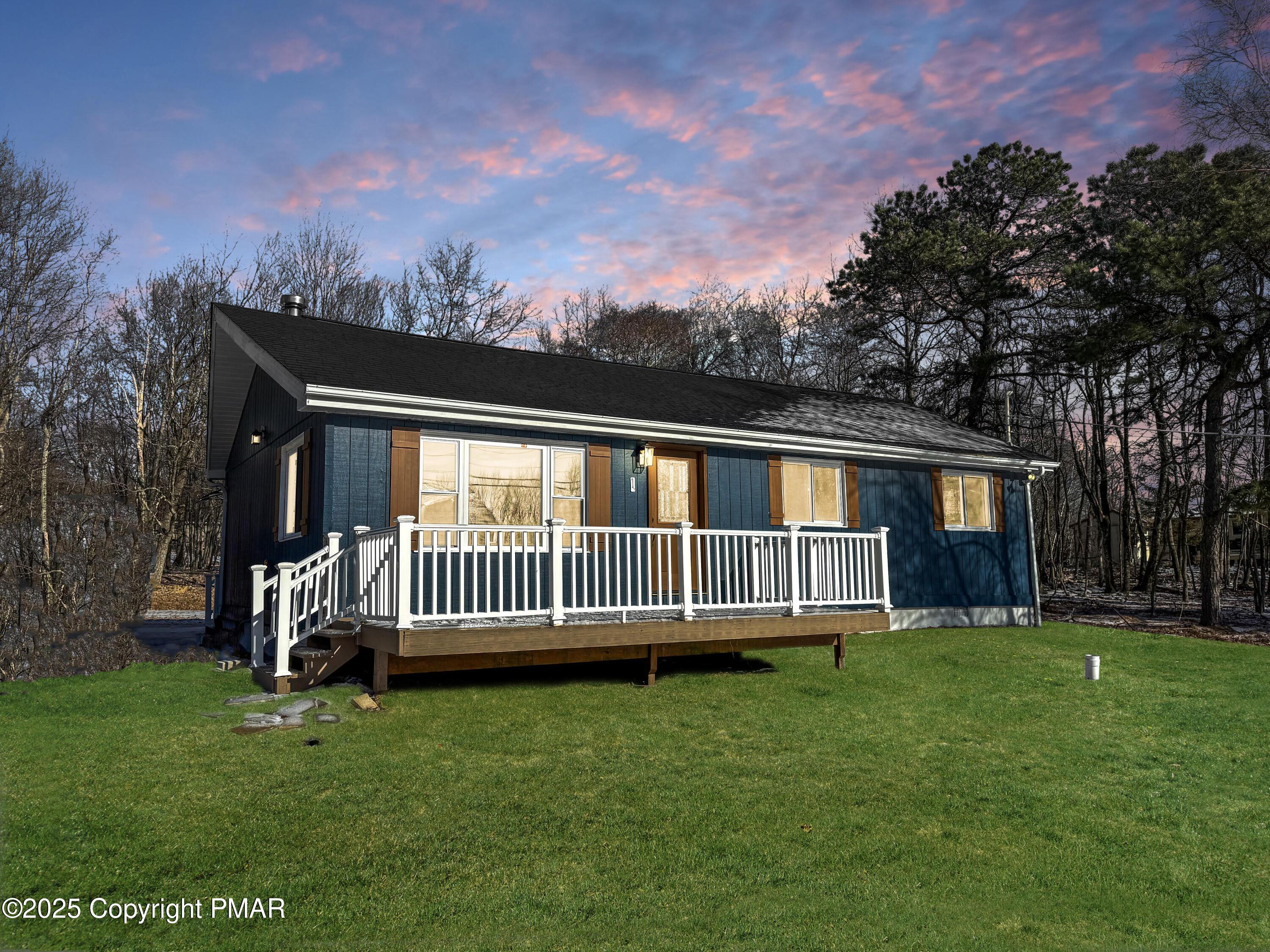 Mallard Ln, Albrightsville, PA 18210