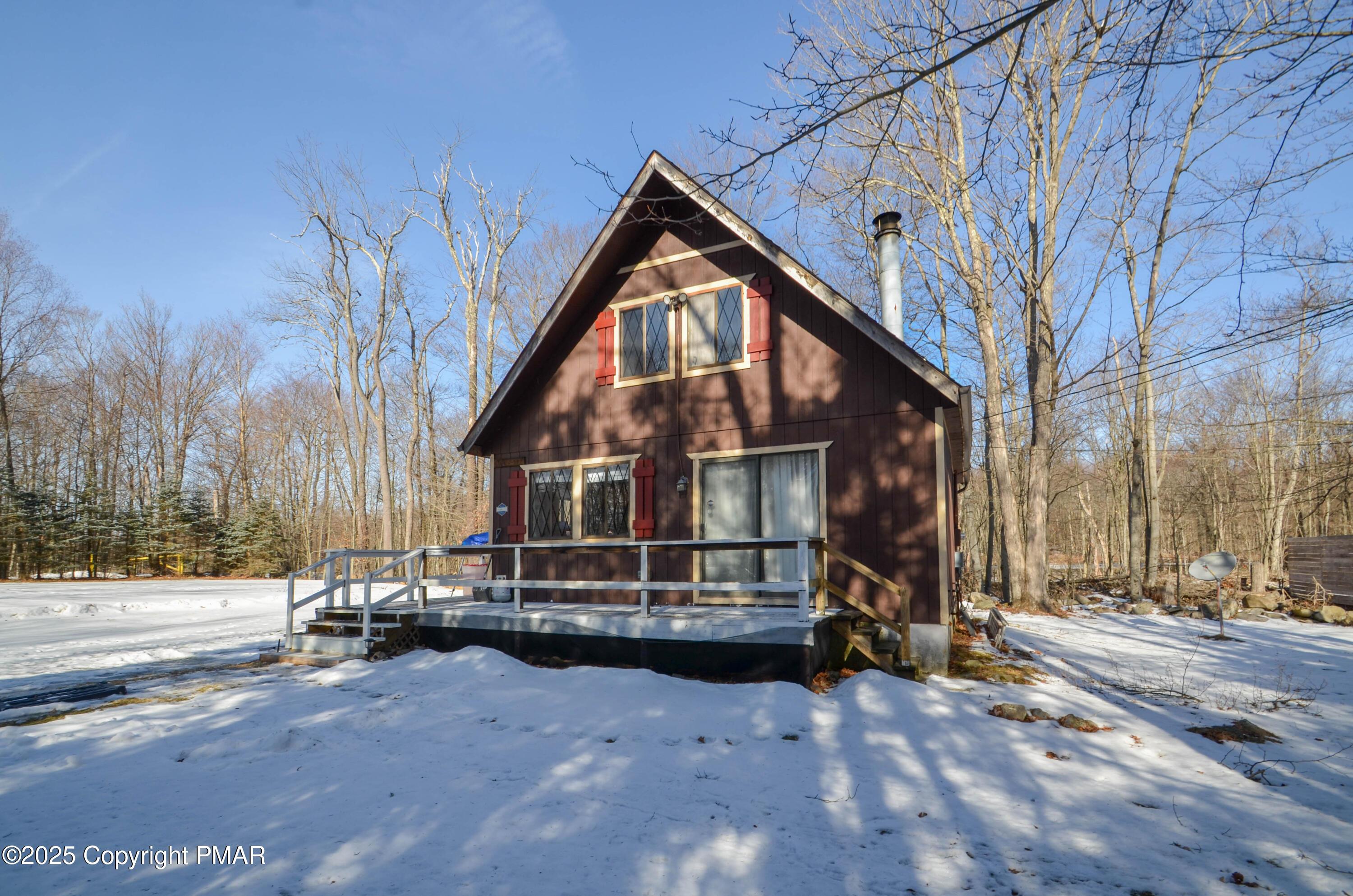 Stony Hollow Dr, Tobyhanna, PA 18466