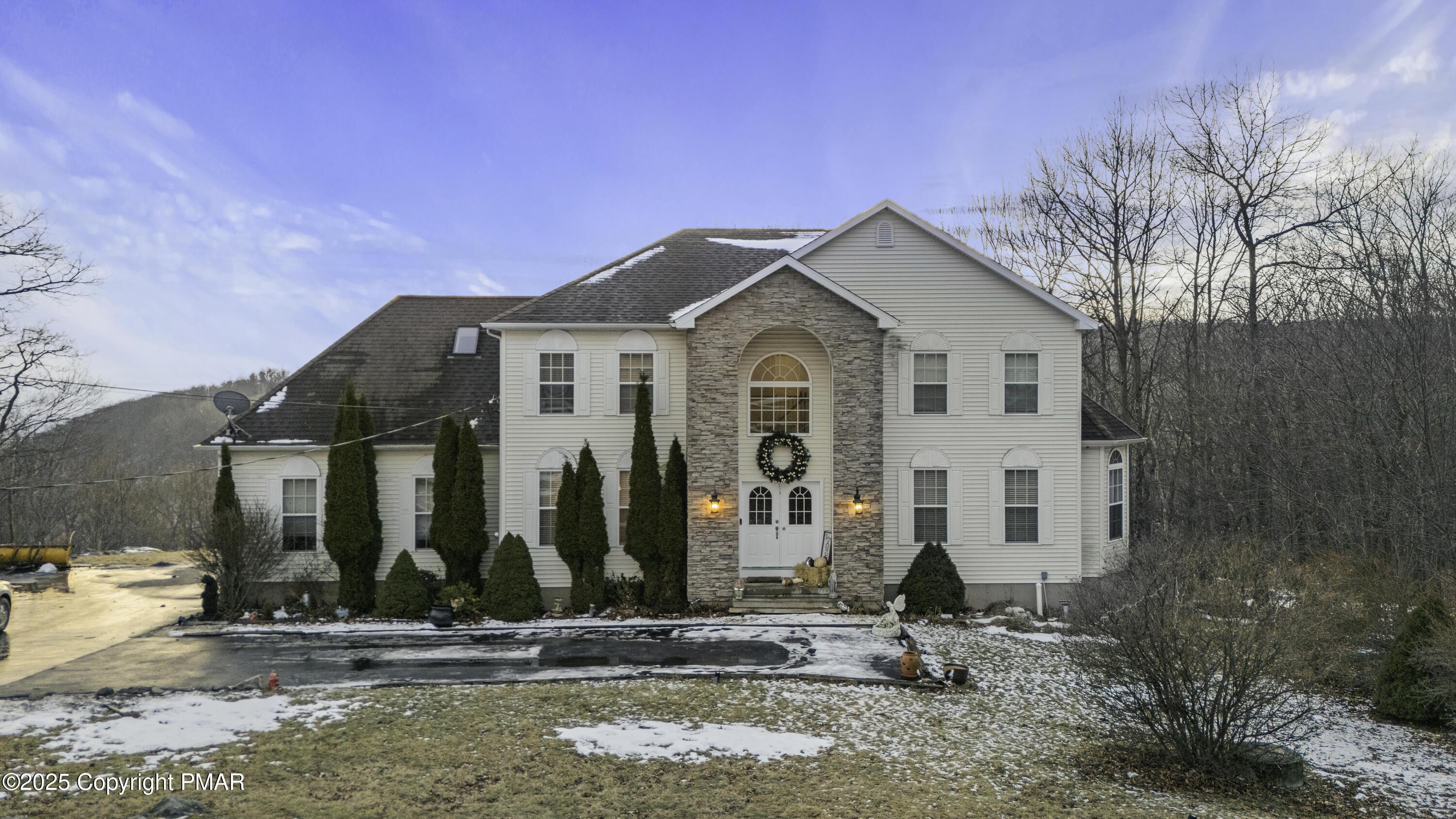 Vista Dr, Blakeslee, PA 18610