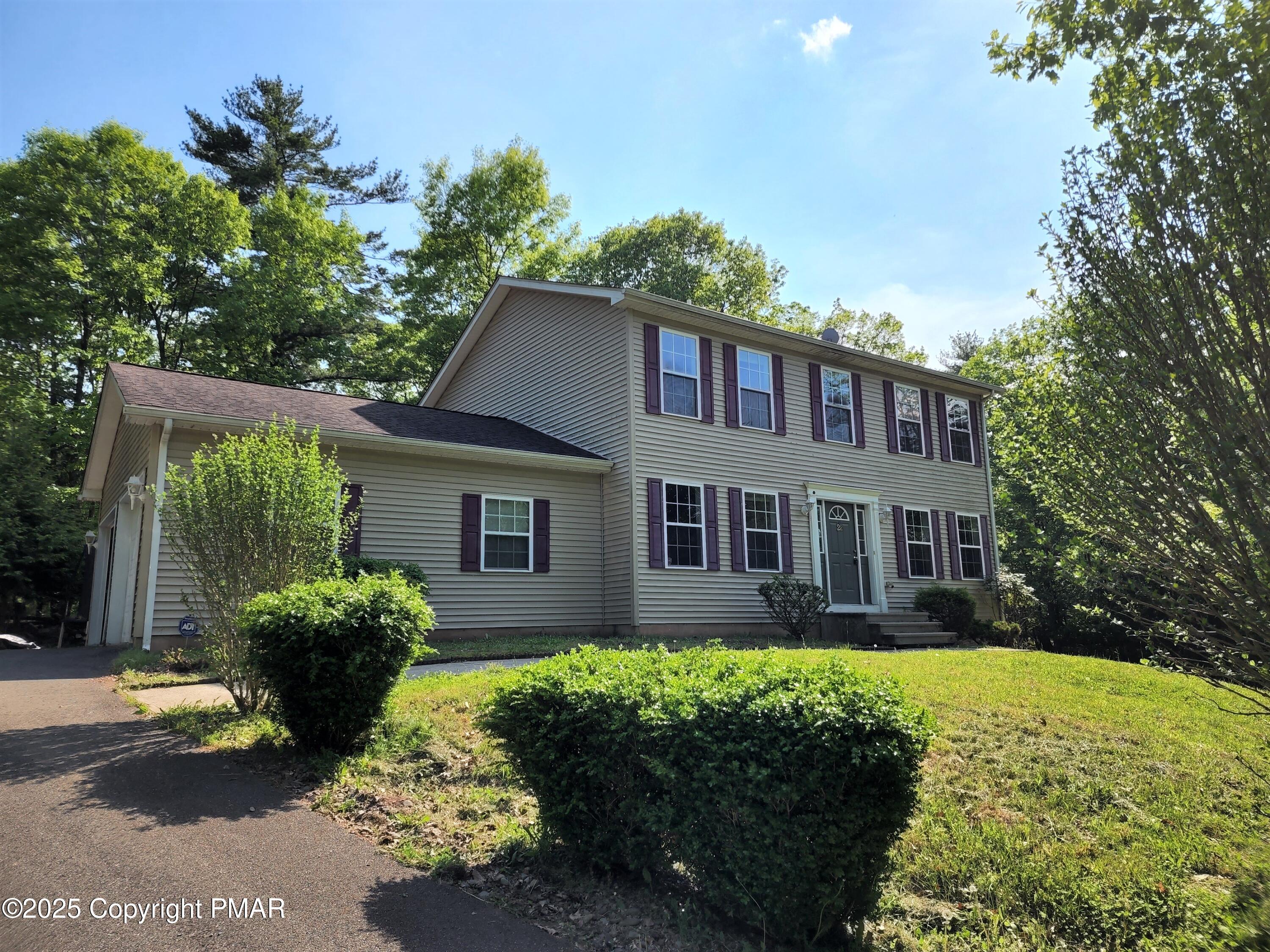Carnation Rd, East Stroudsburg, PA 18302
