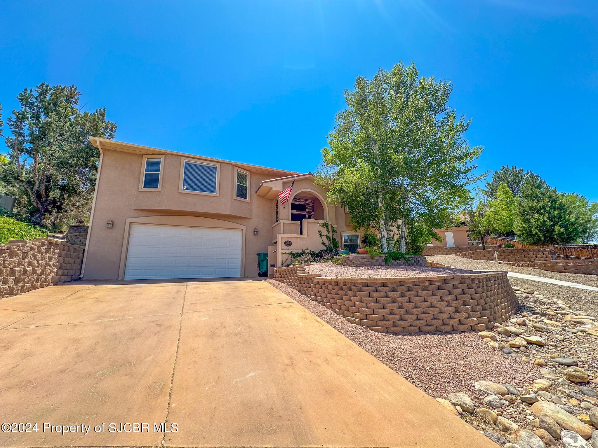 N Dustin Ave, Farmington, NM 87401
