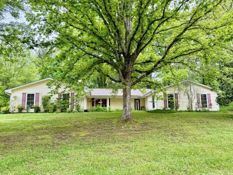 Zentwood Rd, Tupelo, MS 38801