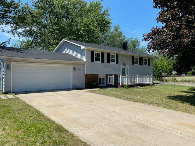 Sherwood Dr, Portage, MI 49024
