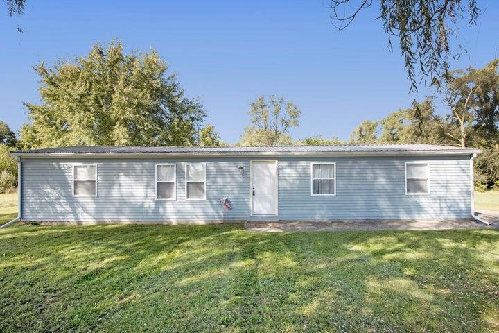 Patterson Ln, Three Rivers, MI 49093