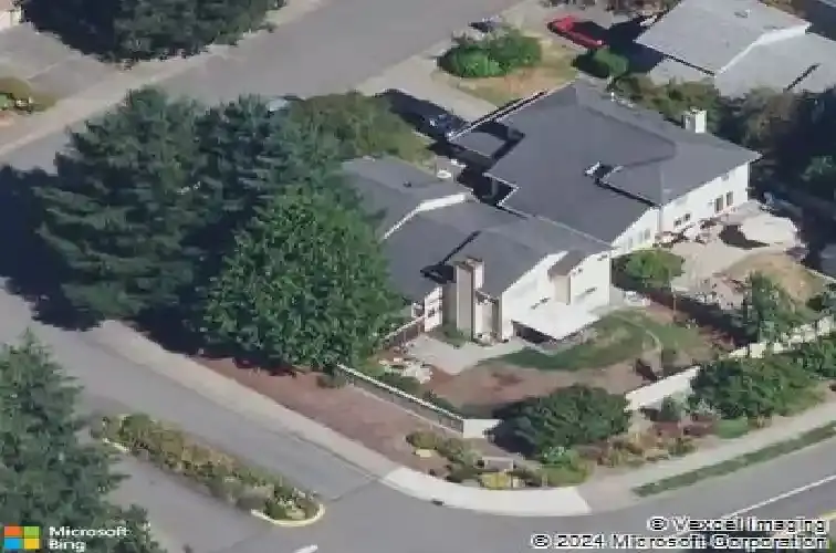 Se 42nd Pl, Sammamish, WA 98029