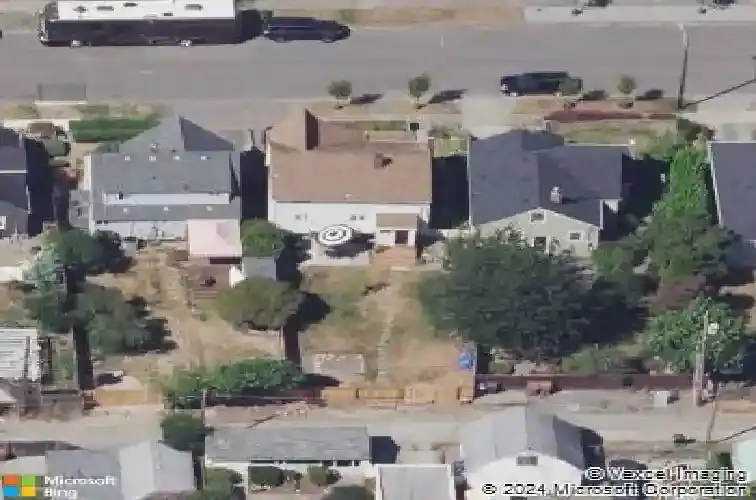 S 8th St, Tacoma, WA 98405