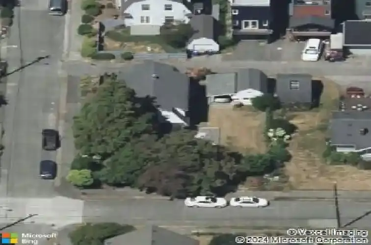 Belvidere Ave Sw, Seattle, WA 98126