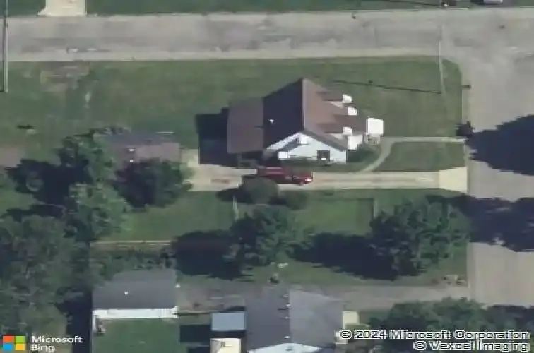 Hoon Ave, Farrell, PA 16121