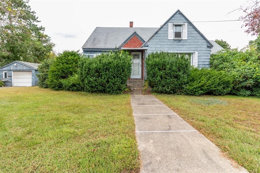 Theodore Ave, Allenstown, NH 03275