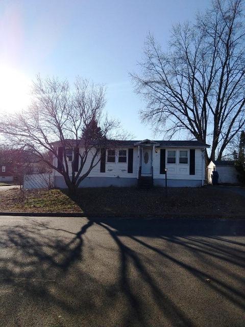 Westchester Dr, Lawrence, MA 01843