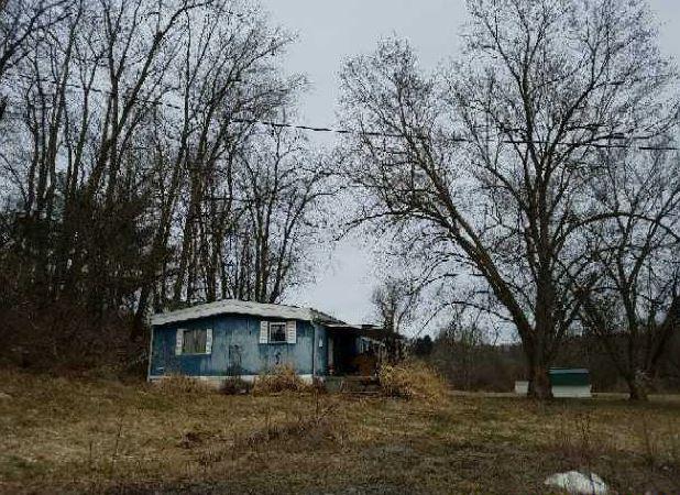 Anderson Ave, Marianna, PA 15345