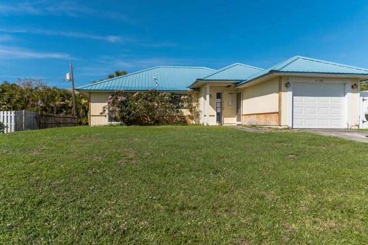Sw Areca Dr, Palm City, FL 34990