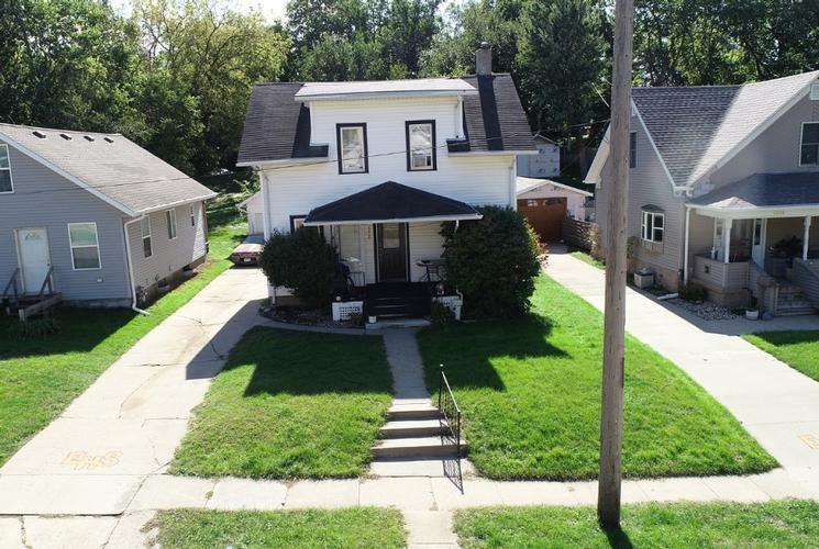 4th Ave, Sioux City, IA 51106