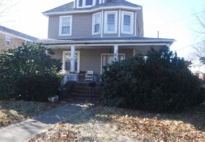 Hempstead Ave, Lynbrook, NY 11563
