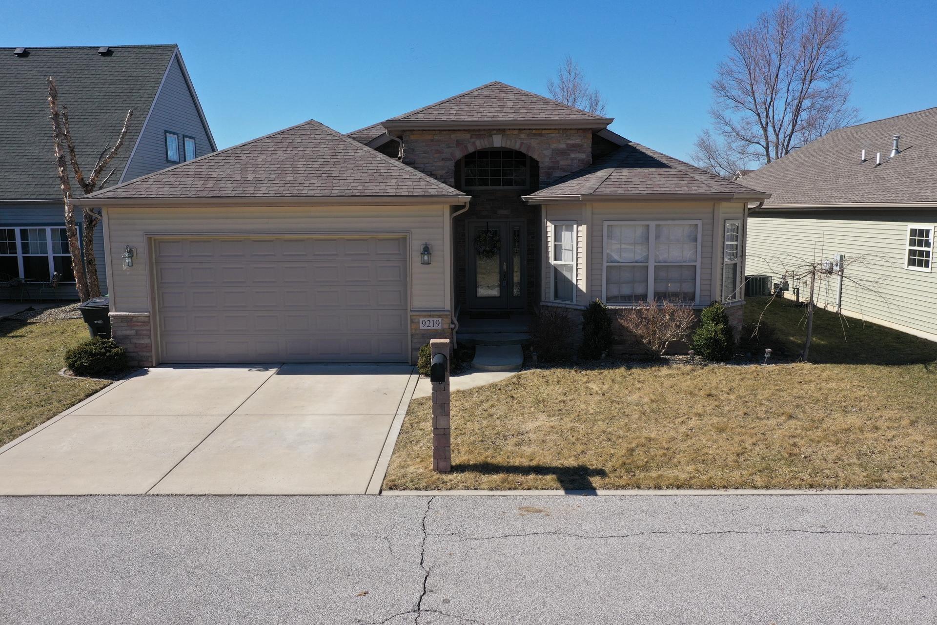 Norris Dr, Hobart, IN 46342