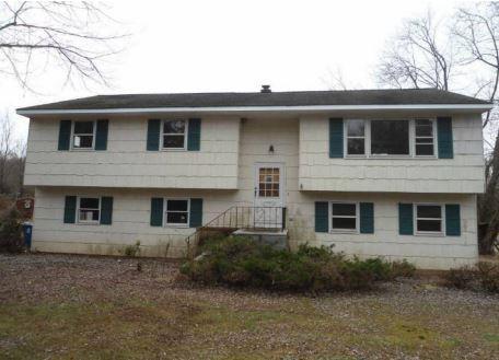 Tunis Cox Rd, Whitehouse Station, NJ 08889