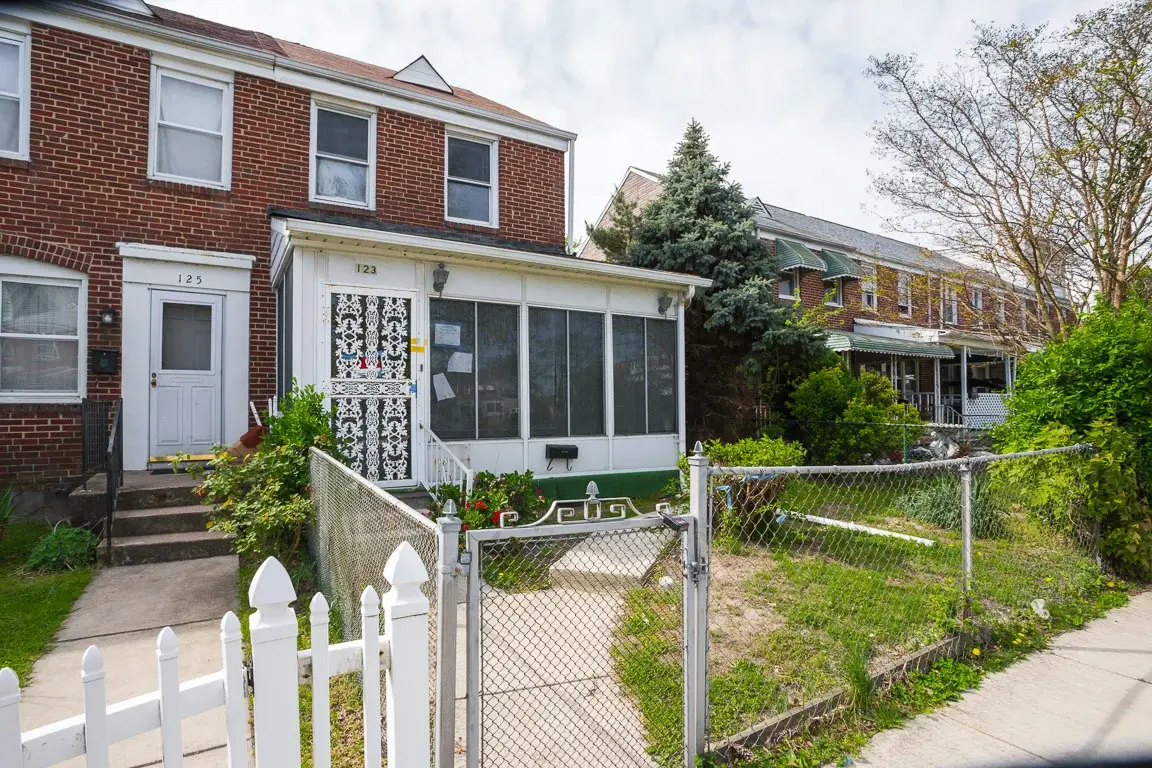 Chestnut St, Dundalk, MD 21222