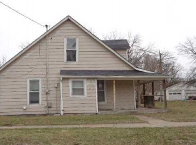 N 10th St, Adel, IA 50003