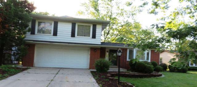 Mission Dr, Richton Park, IL 60471