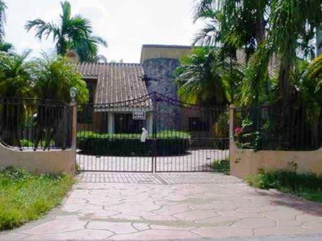 Sw 130th Ave, Miami, FL 33175