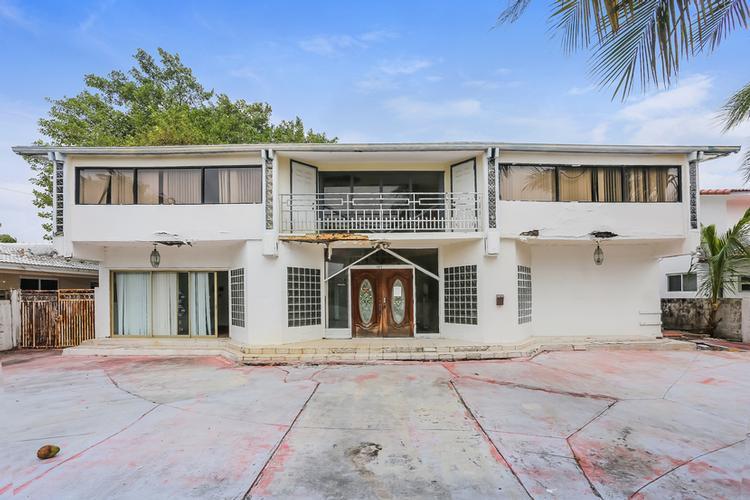 Ne 119th Rd, North Miami, FL 33181