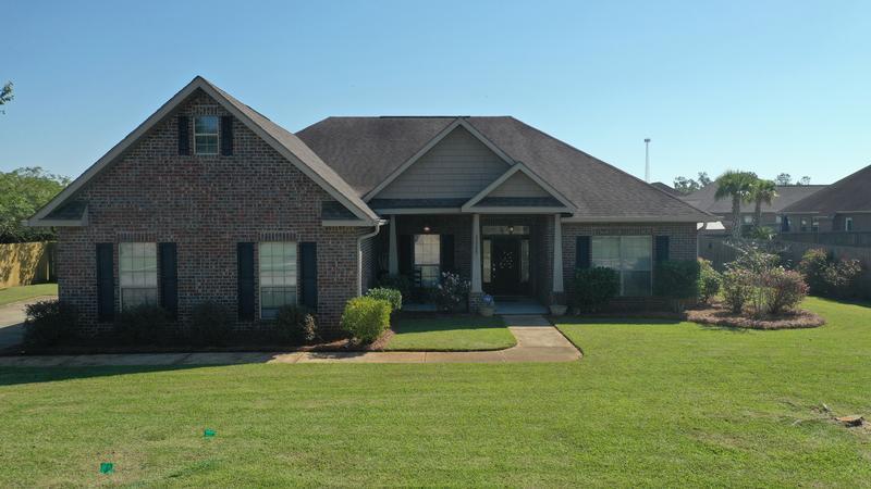 Fairfax Rd, Daphne, AL 36526