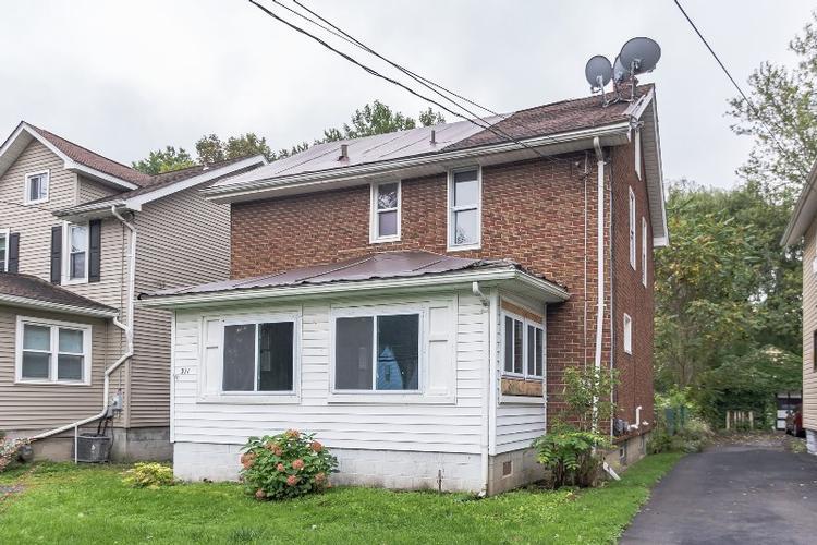 Rumbold Ave, North Tonawanda, NY 14120