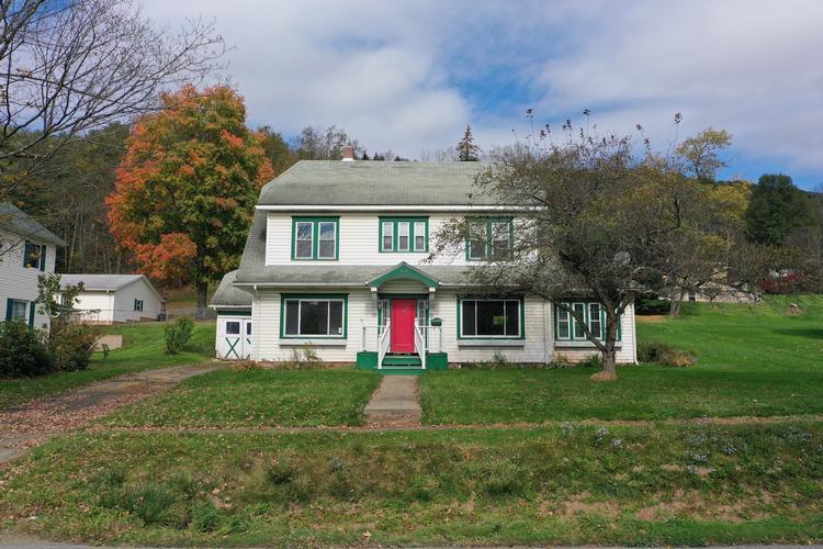 W Main St, Smethport, PA 16749