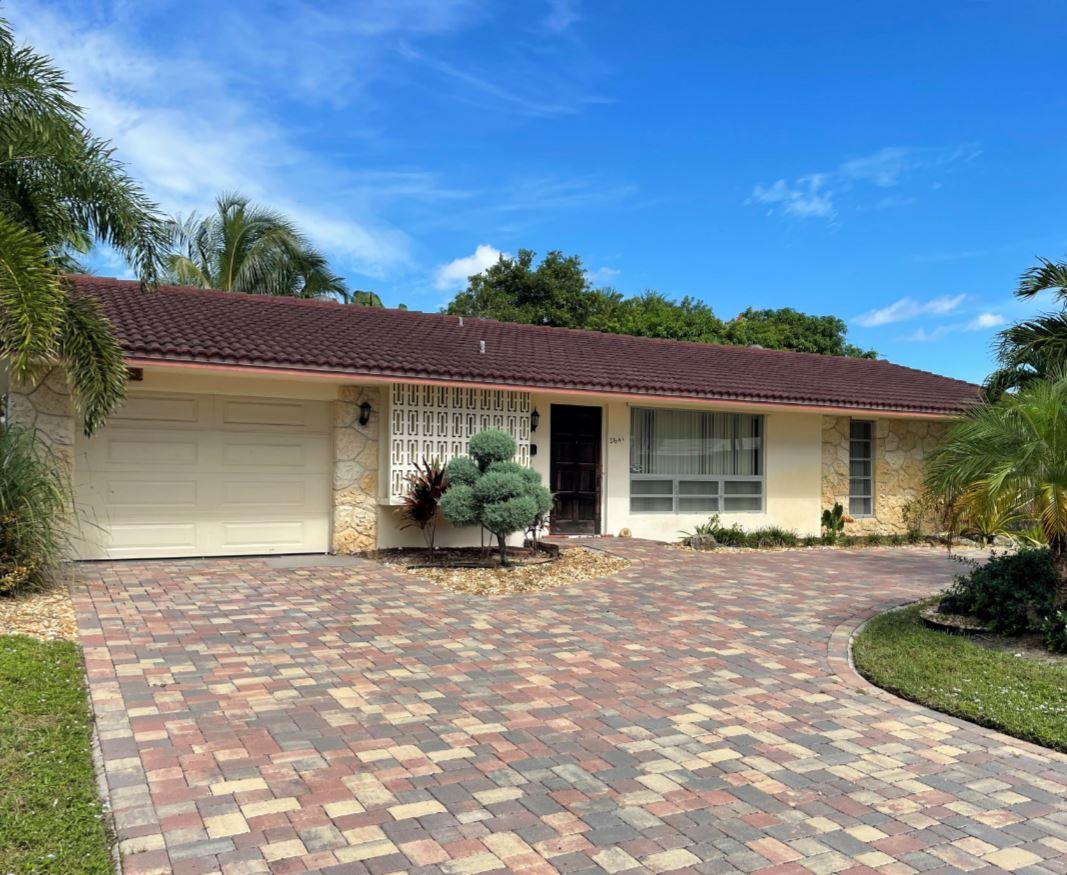 Ne 53rd Ct, Lighthouse Point, FL 33064