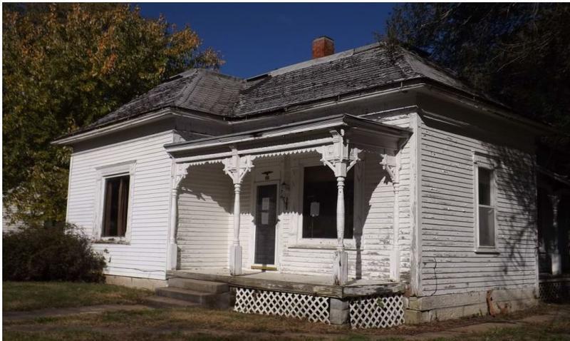W Samuel St, Hamilton, MO 64644