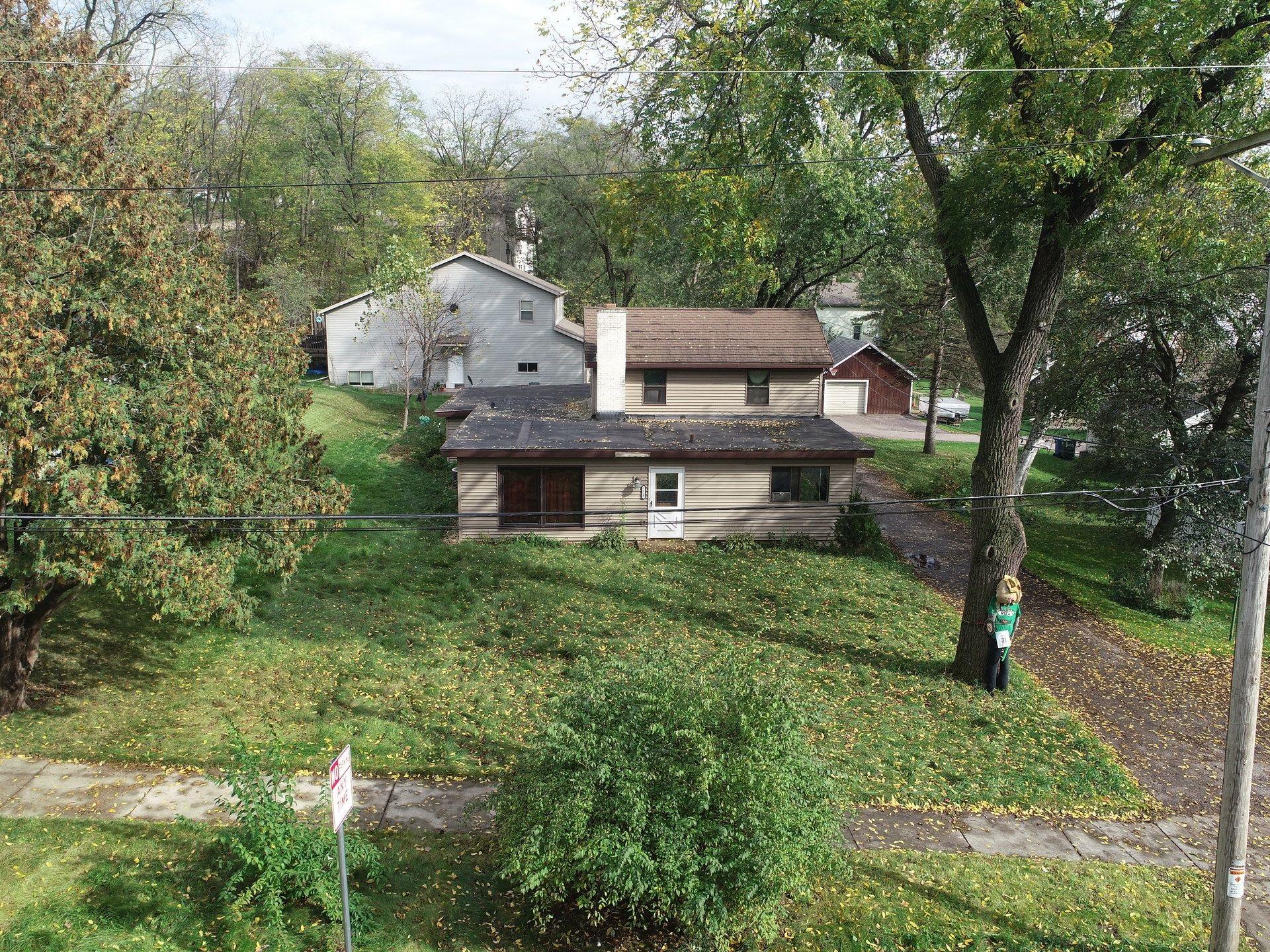 Summit St, Baraboo, WI 53913